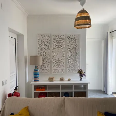 Charming With Private Poll * Alcobaca