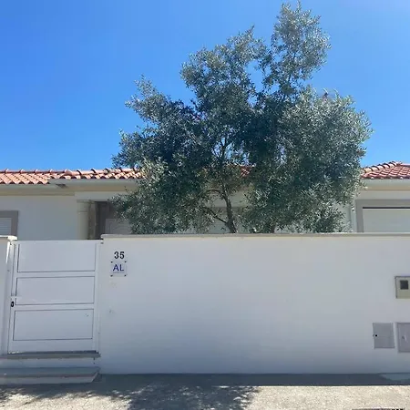 Charming With Private Poll Villa Alcobaca